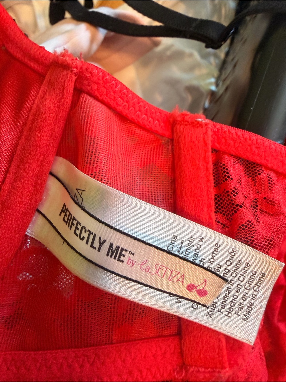 La SENZA Red and Black Lace Babydoll Chemise with Ribbon M - Picture 6 of 16